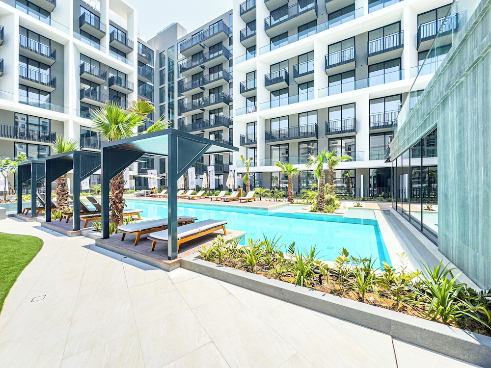 Superhost Spacious 1BR Arjan
