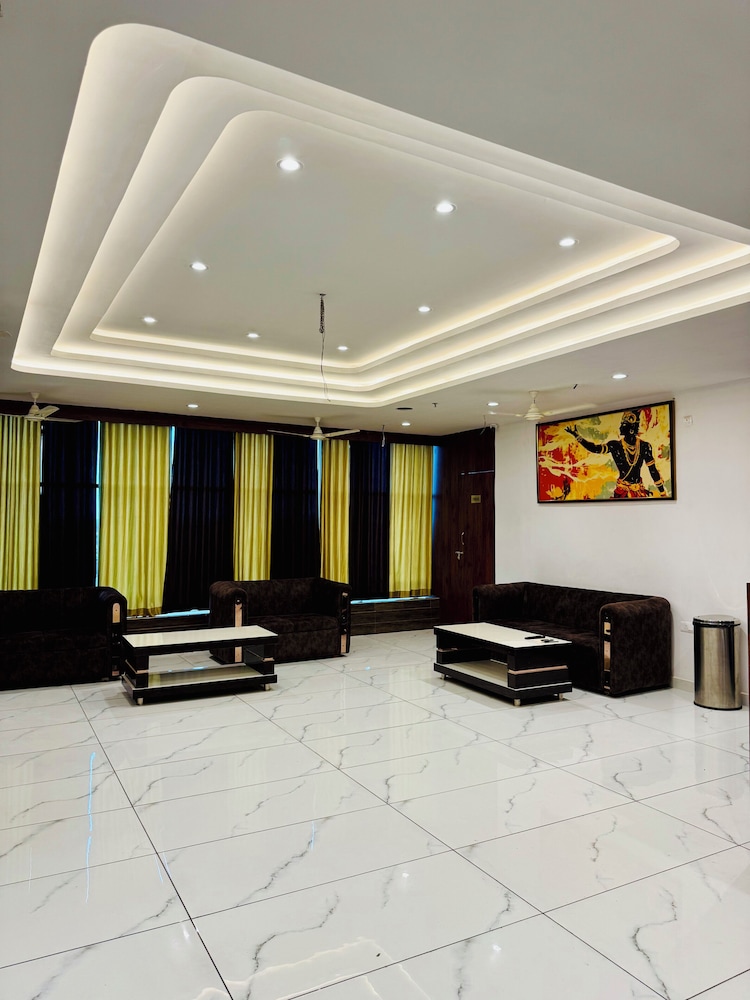 Hotel Ellora Inn Best Hotel In Sultanpur