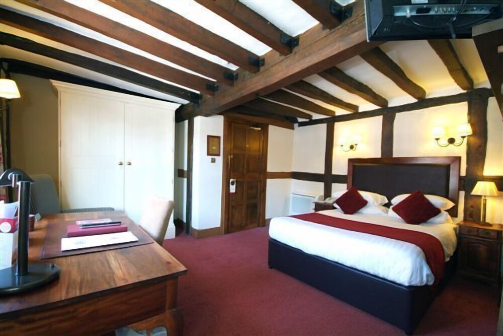 Dog & Partridge Hotel by Chef and Brewer Collection