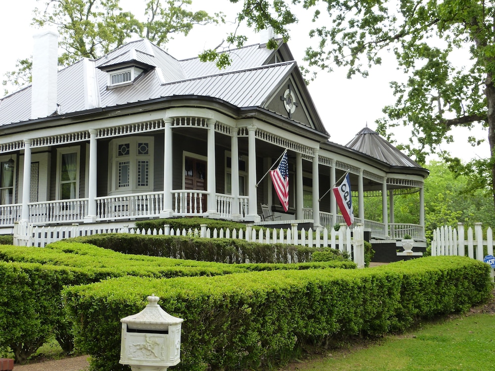 Hogan House at Rose Hill B&B