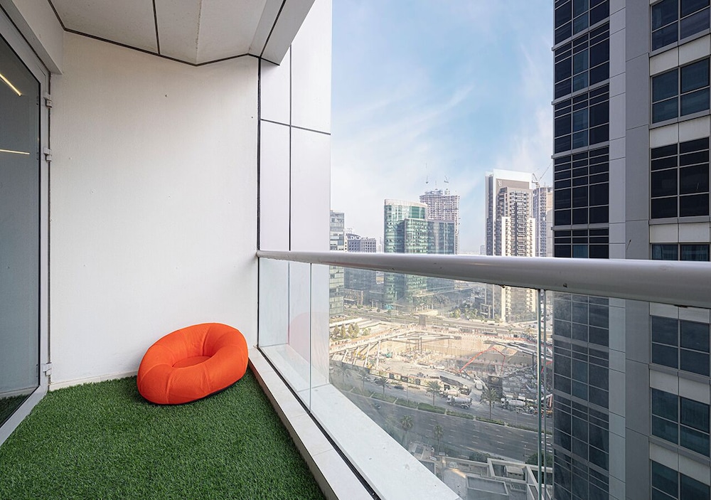 Next'House - Business Boulevard Hostel