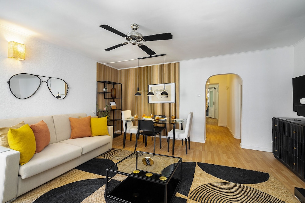 Stylish Family Residence In The Heart Of Chiado