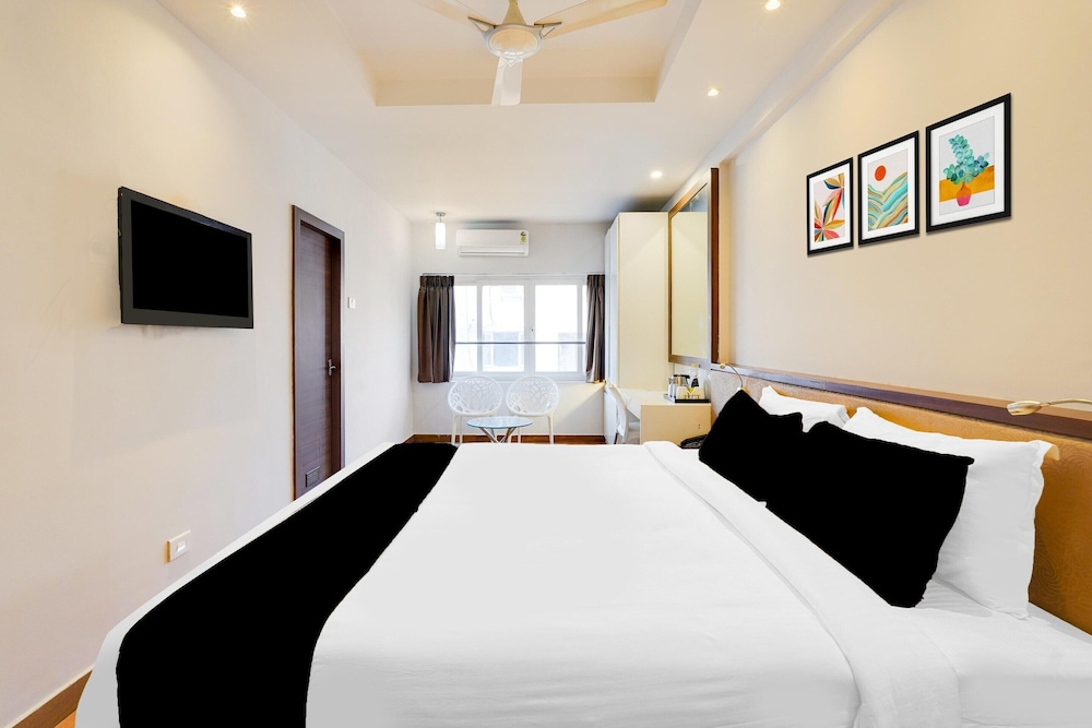 Super Townhouse Oak Kodambakkam