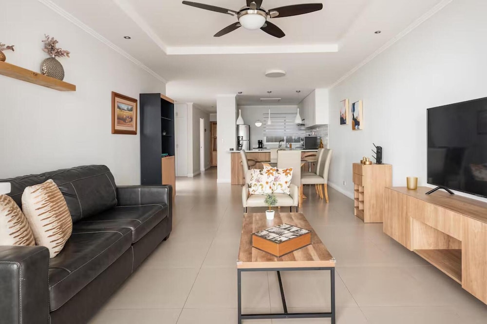 Beautiful Condo Just Steps From Avenida Escazu in an Unbeatable Location