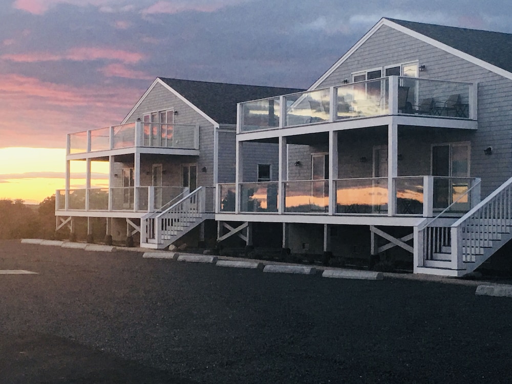 Top Mast Resort