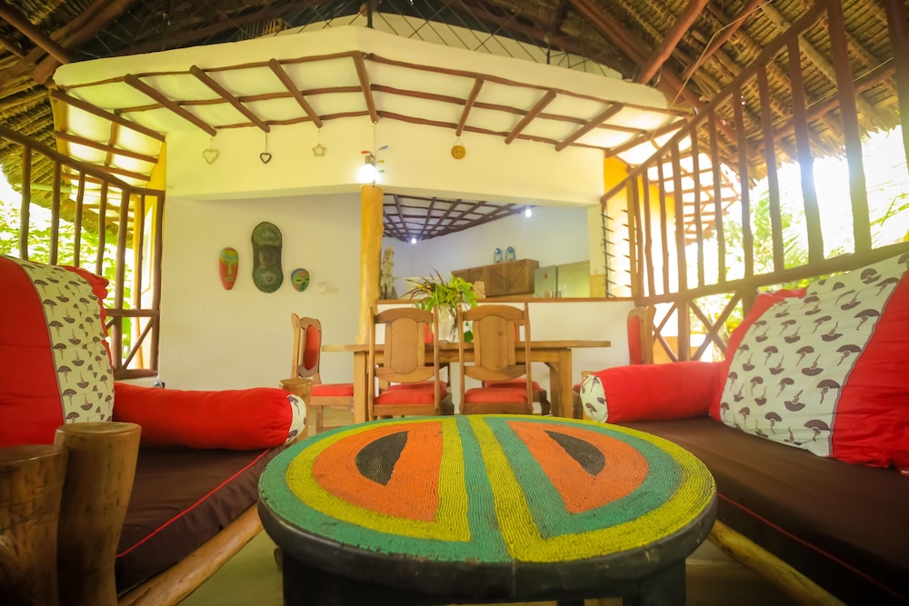Africanhuts view 4