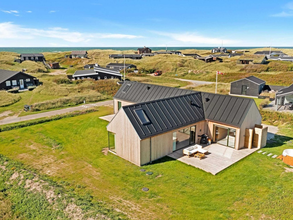 5 Star Holiday Home in Lokken