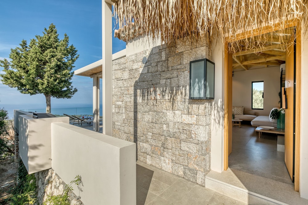 Art Blue Villas