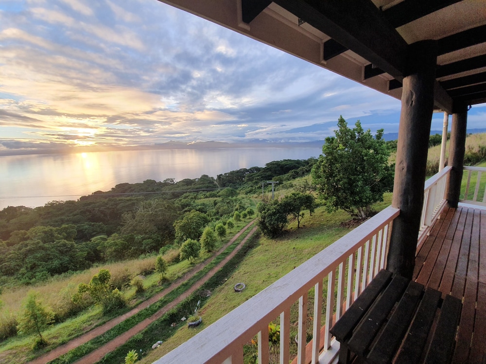 Over the Horizon near Savusavu Market - view 16