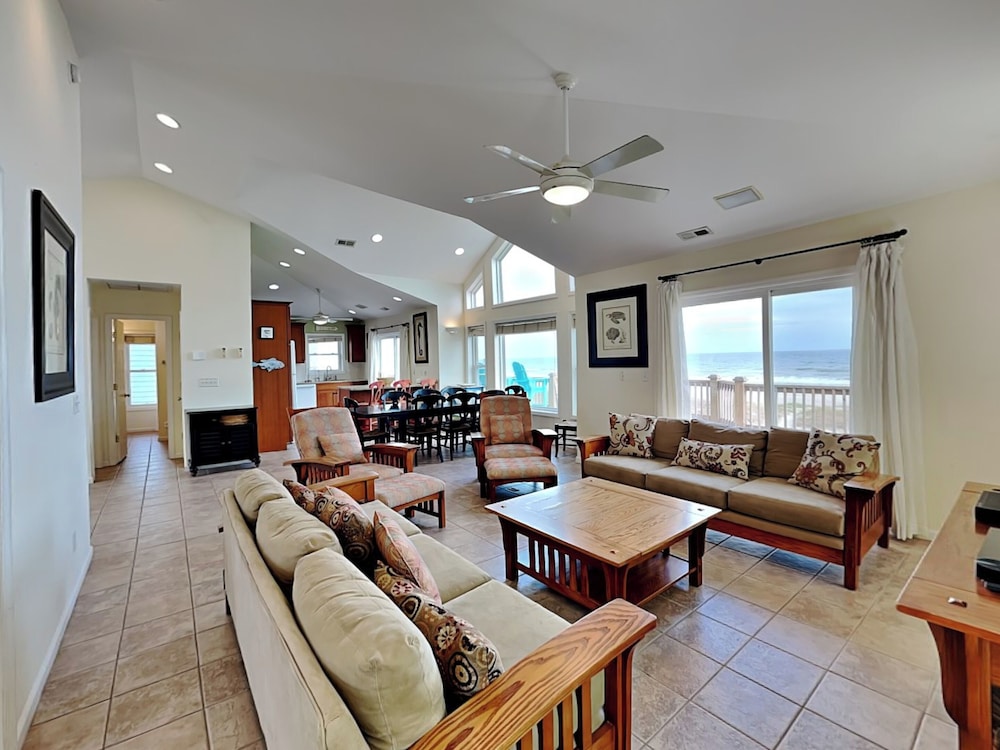 Carrle/Trachtman by Topsail Realty