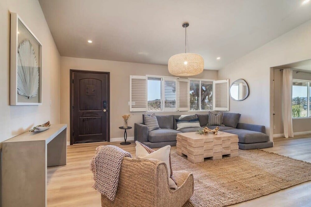 @marbella Lane - Charming Tranquil Hideaway