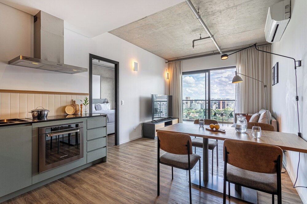 Ayra Pinheiros - Apartamentos com vista incrível para São Paulo ao lado da Rebouças e Faria Lima