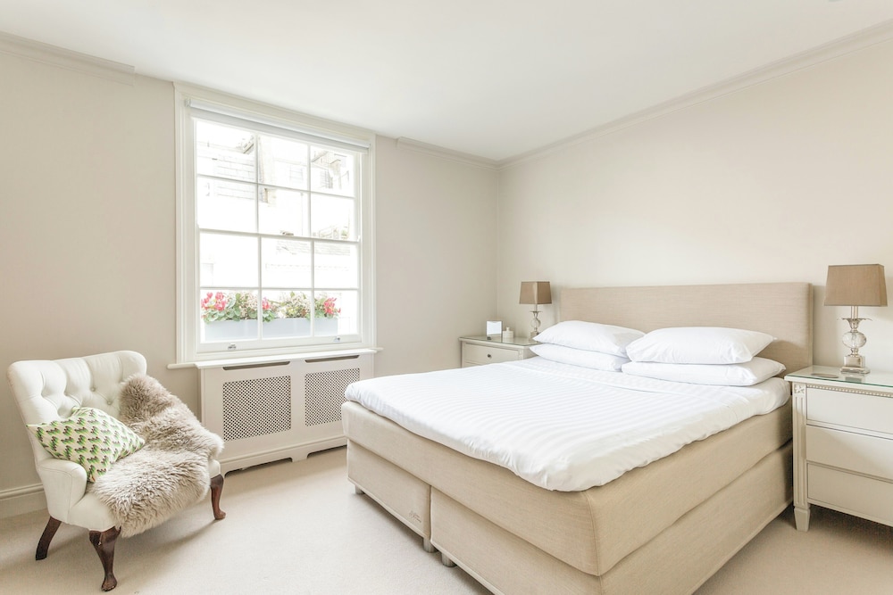 Kinnerton Street by Onefinestay