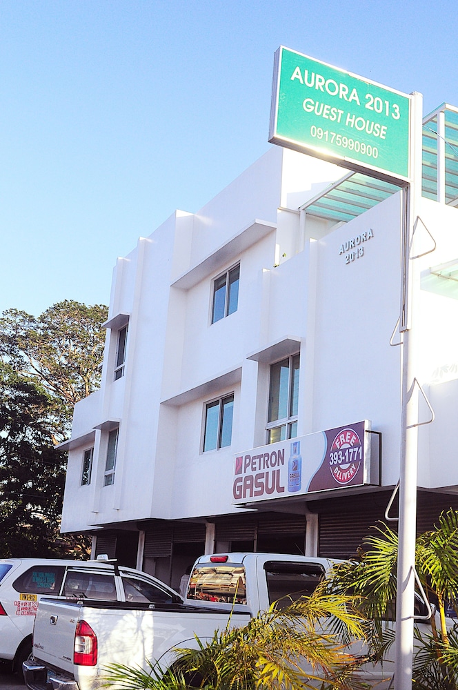 Aurora 2013 Guest House