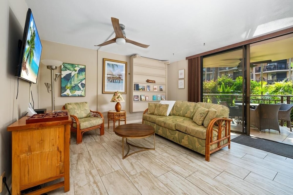 Big Island Kona Makai 5-103 1 Bedroom Condo