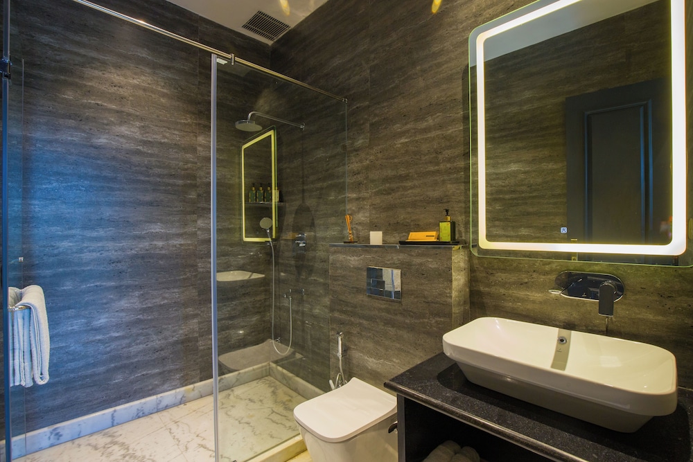 ELIVAAS Ibiza Luxe 4-BHK Farmhouse