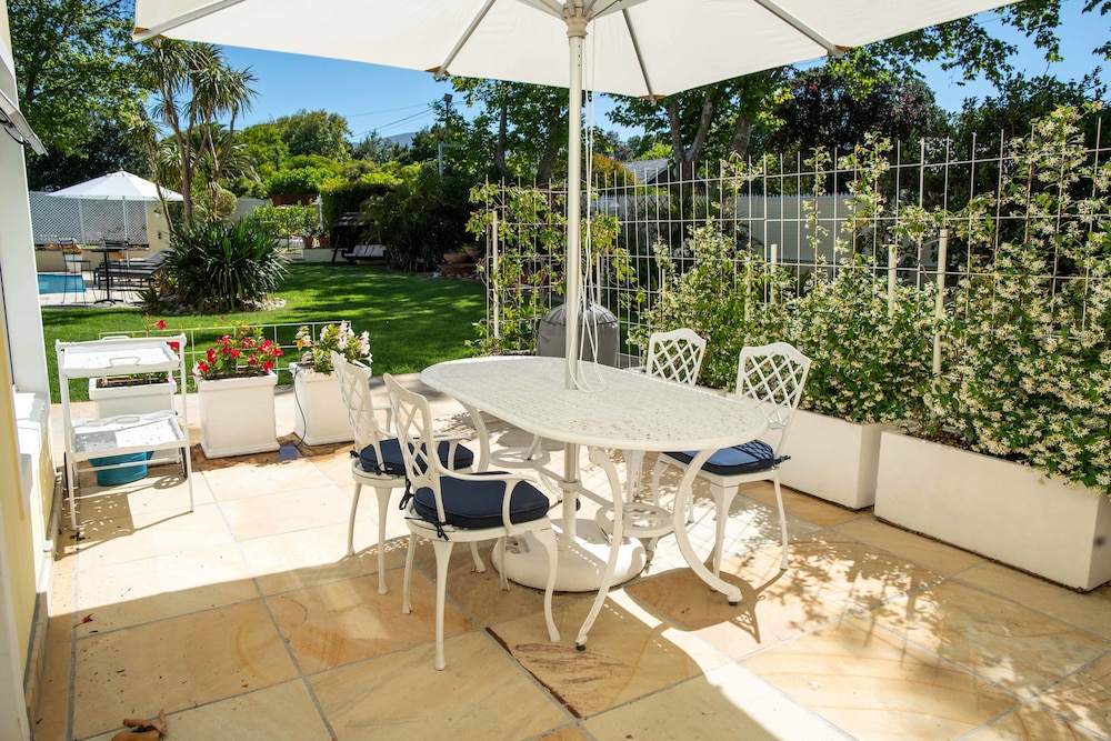 Constantia Cottages