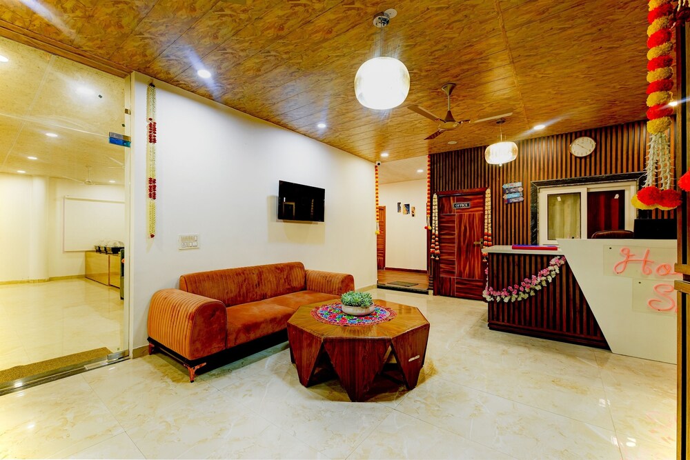 Hotel Shiva Lake Mussorrie view 5