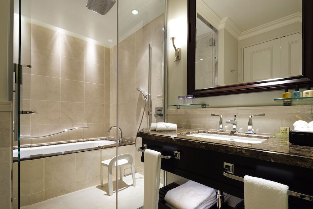 The Tokyo Station Hotel 75