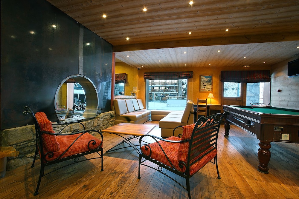 Chalet des Neiges Cime des Arcs view 5