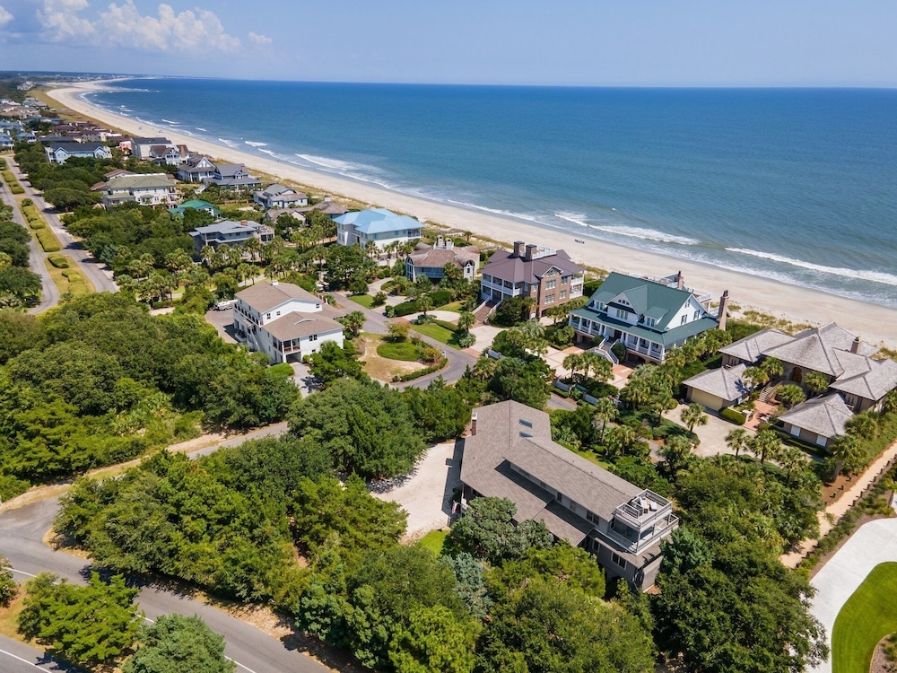 Natural And Serene Home Away From Home 5 Bedroom Home by Peace Vacations view 5