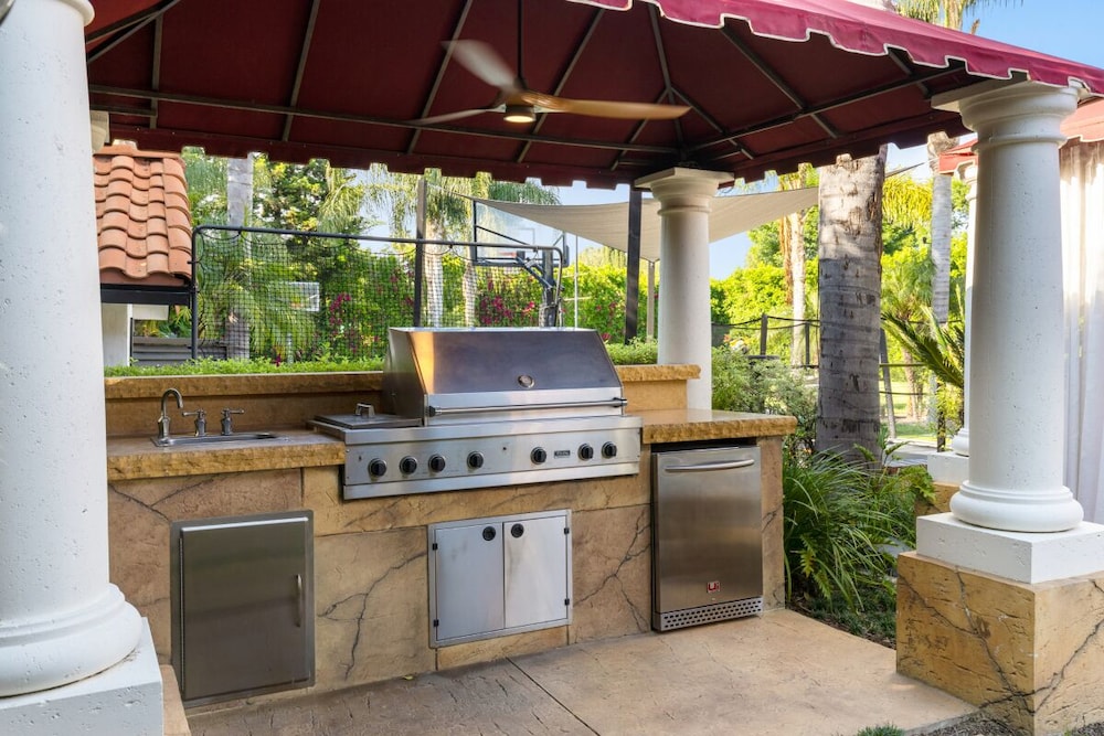 Woodland Hills Vacations - Erwin Estate - Property Image 18