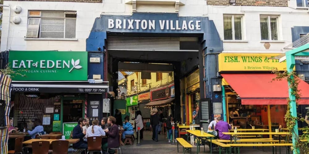 Studio W/private Patio Heart of Brixton, London!
