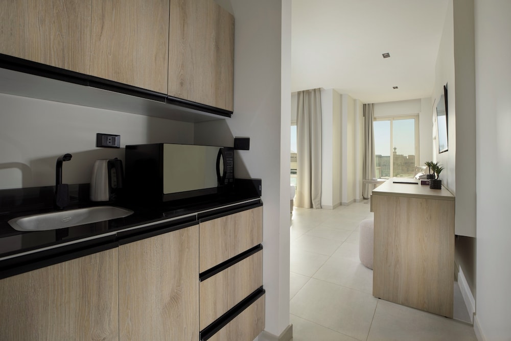 Rivana Residence New Cairo - Pool & GYM Access