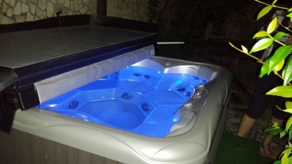 Dino - Apartments With hot tub - A1 view 3
