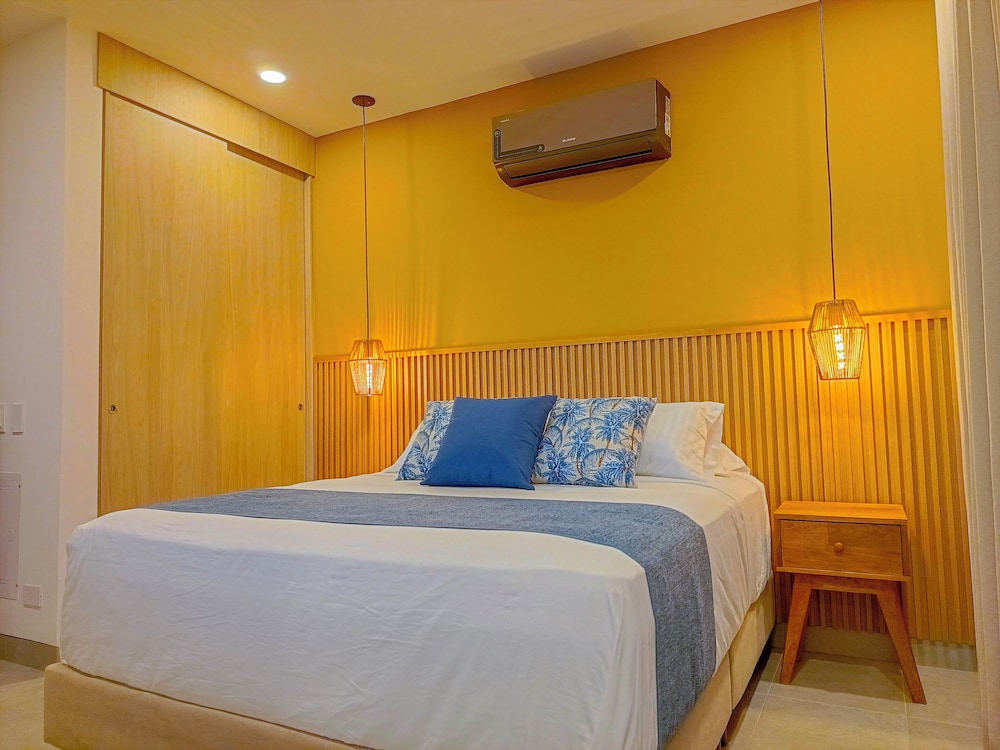 Santa Marina Luxury Stay - Ocean View