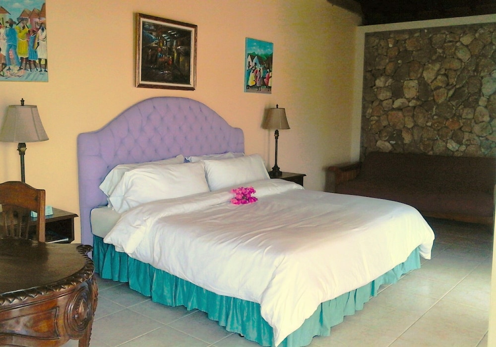Abaka Bay Resort