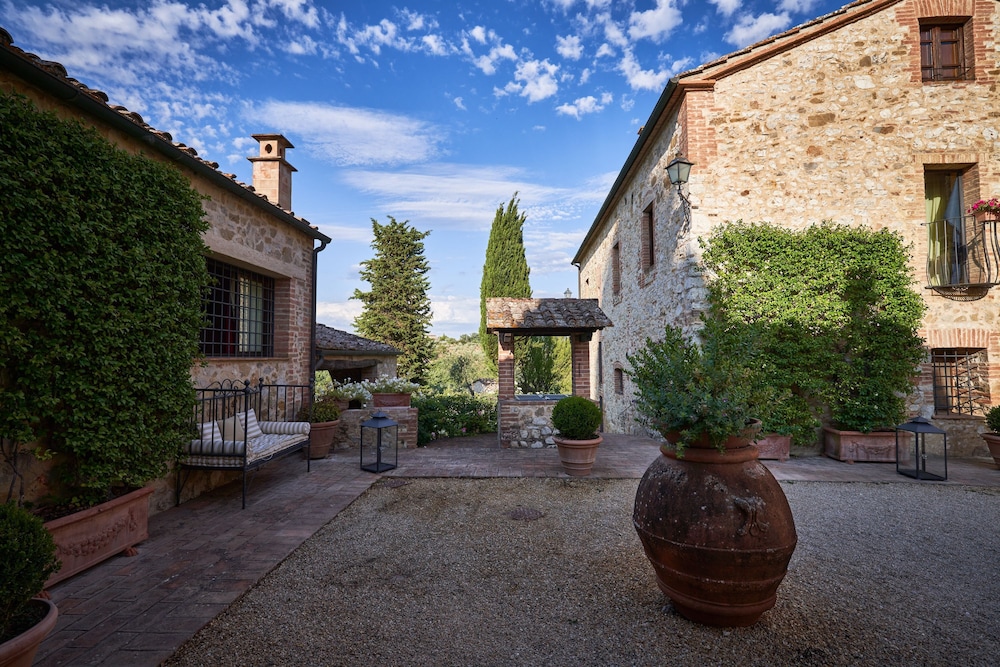 Villa Camelia by Elite Villas photo 3