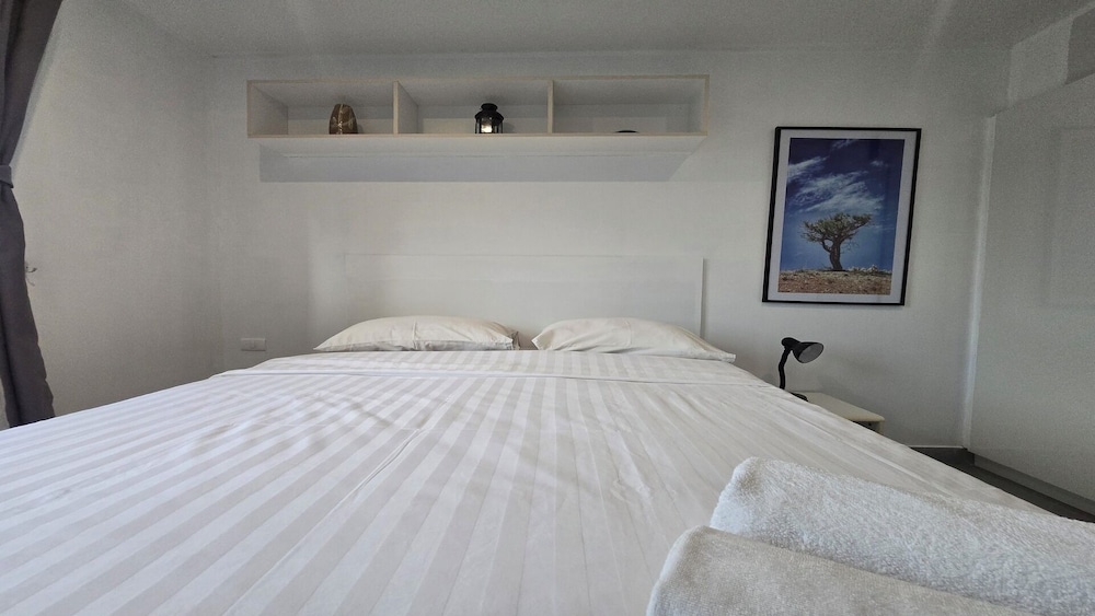 Boutique Bliss 1BR T1-506
