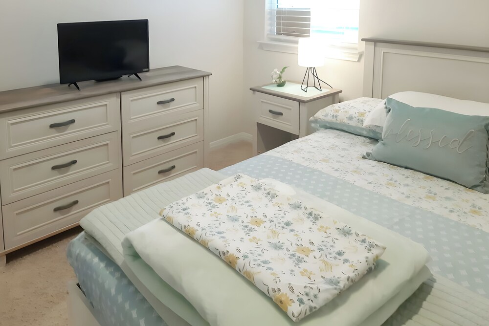 3 Mi to Dtwn Kyle: Wfh-friendly Home w/ Patio