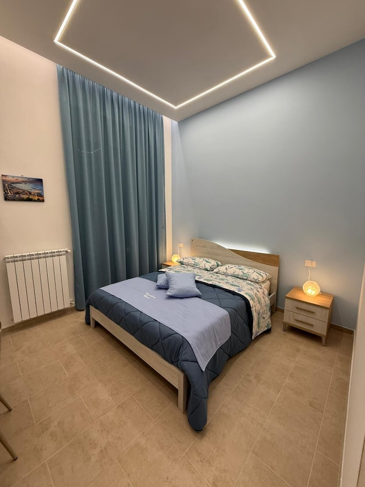 Minichino House B&B