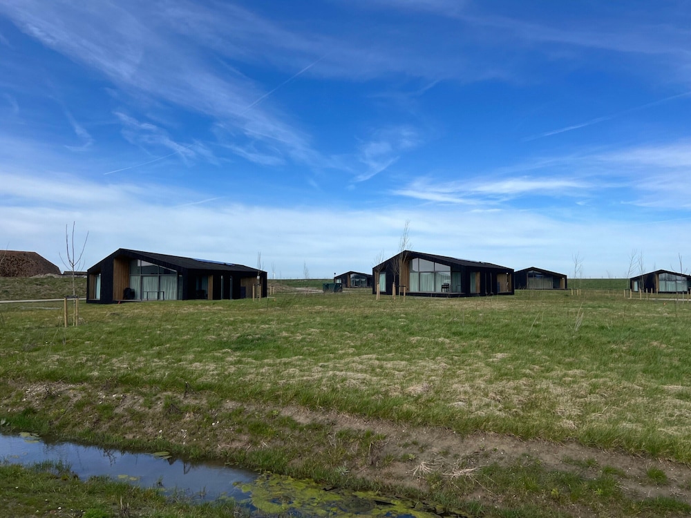 Holiday Home in Wissenkerke With Garden