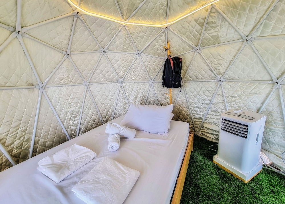 FarmKo Glamping