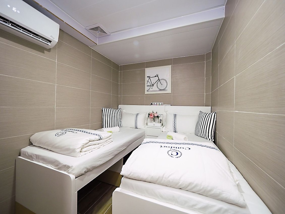 Comfort Guest House - Hostel