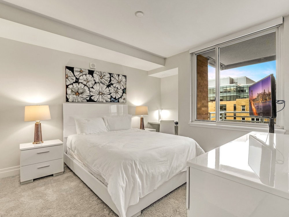 Global Luxury Suites at Foggy Bottom photo 5