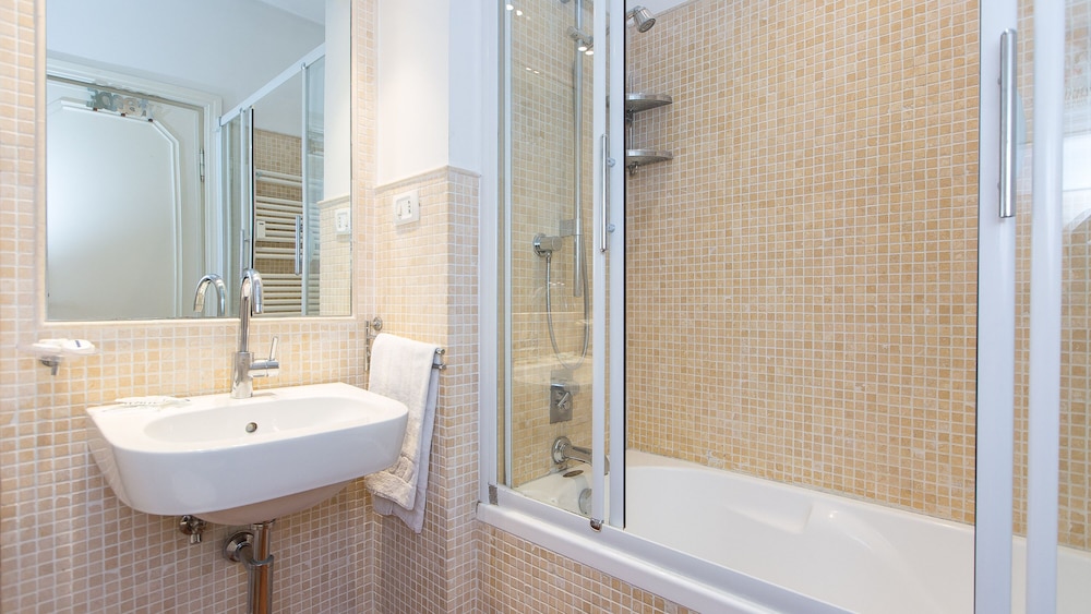 Rental in Rome San Trifone