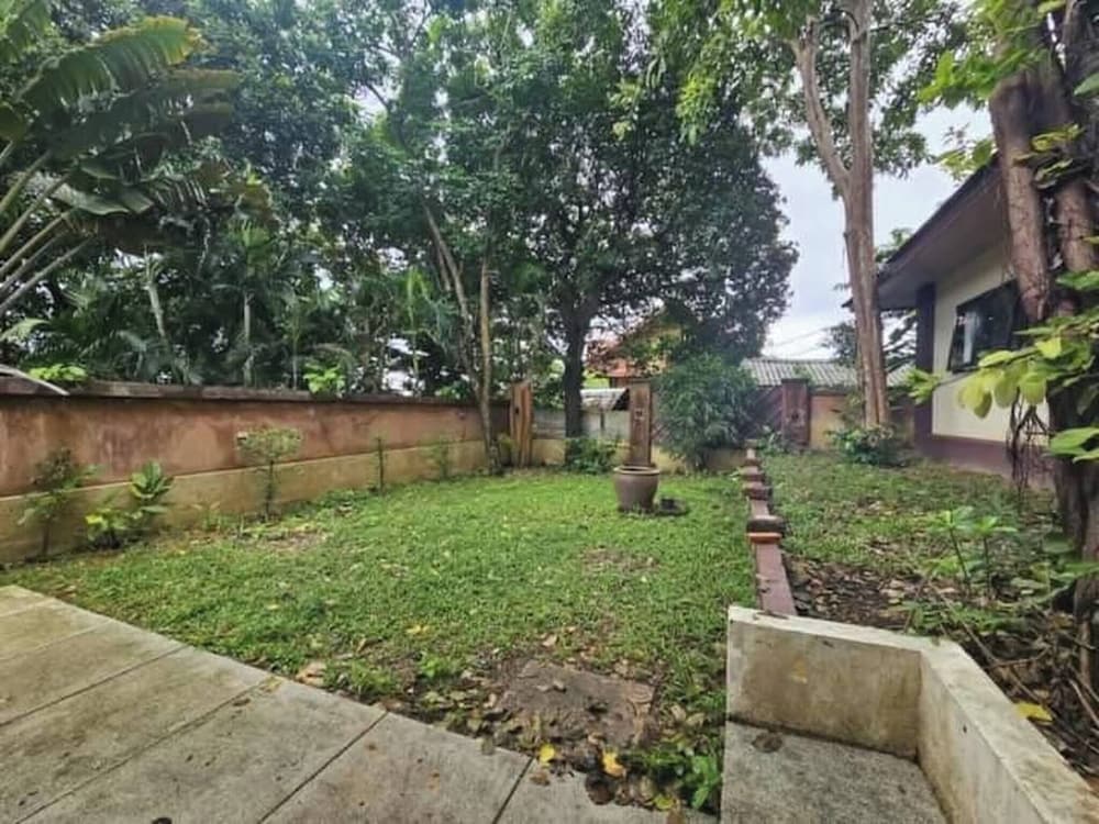 Three Bedroom Balinese Villa - a Shared Pool