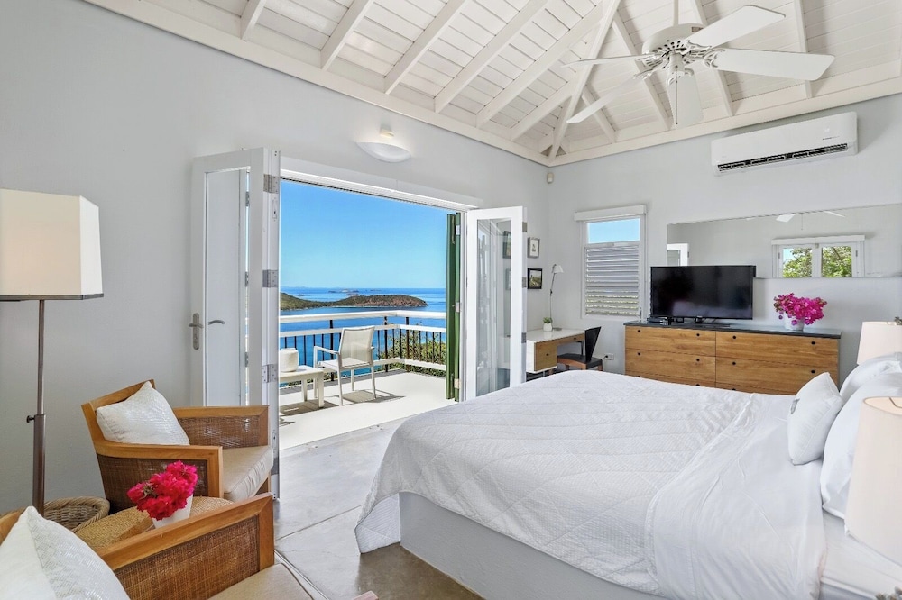 Las Quintas Reserve