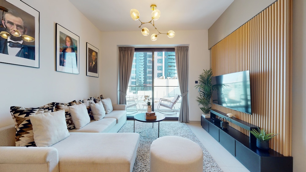 Euro Residence 1103