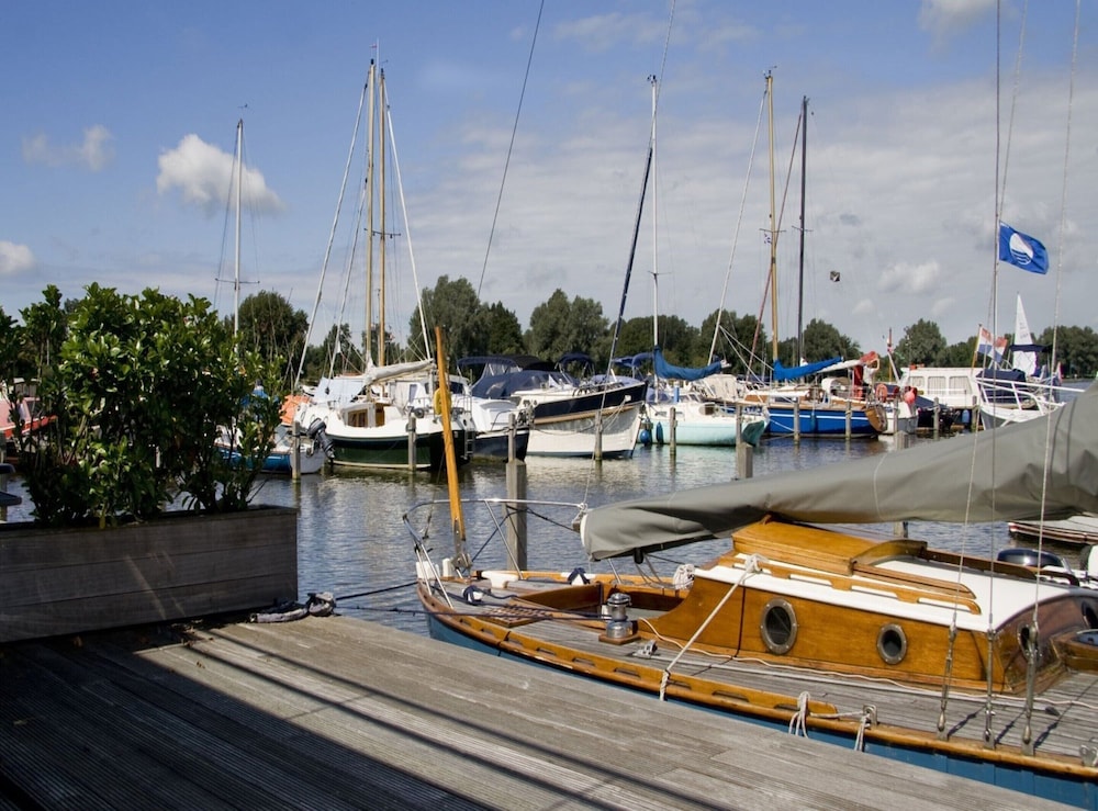 Beautiful House With AC, in the Port of Uitgeest
