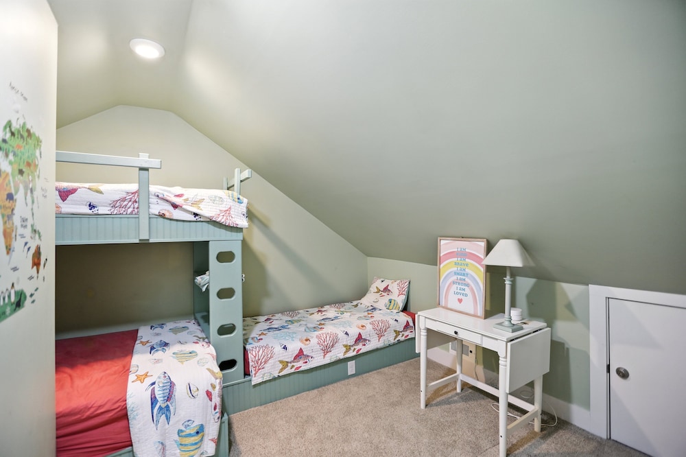 Charming Seabrook Island Retreat 3 Bedroom Home