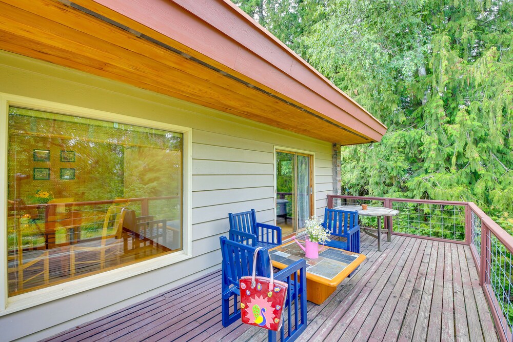 Sandpoint Vacations - 12 Mi to Schweitzer: Spacious Home w/ Deck! - Property Image 19