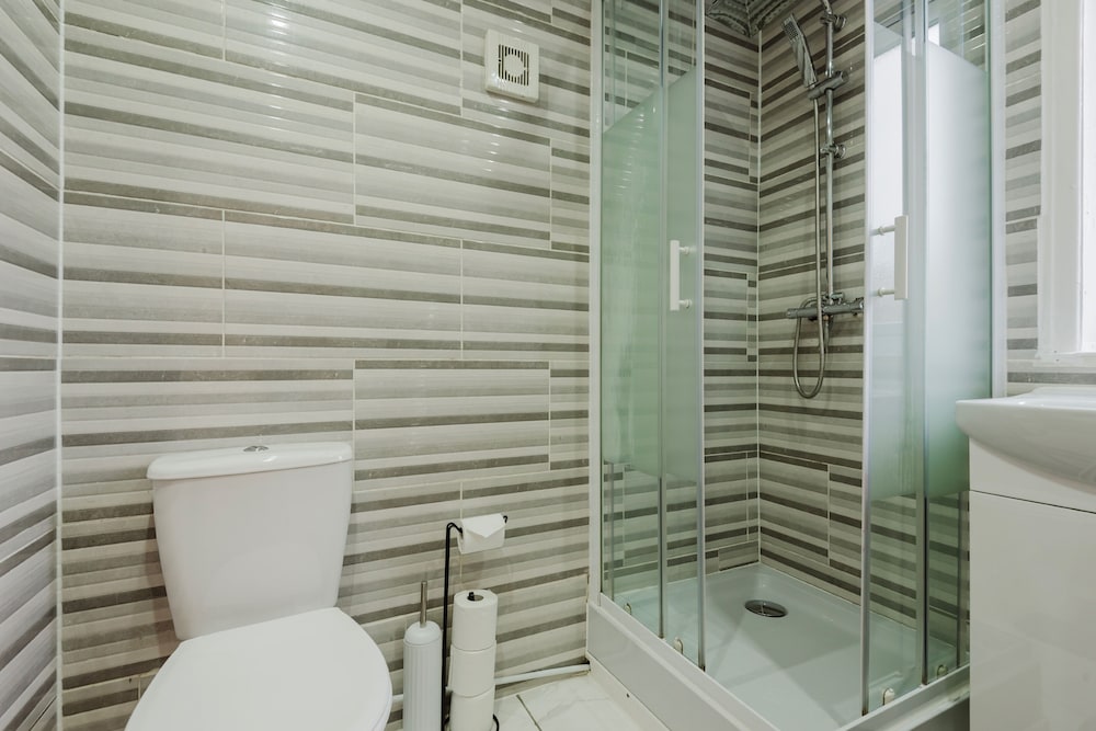 Spacious 3-bed House Didsbury Manchester