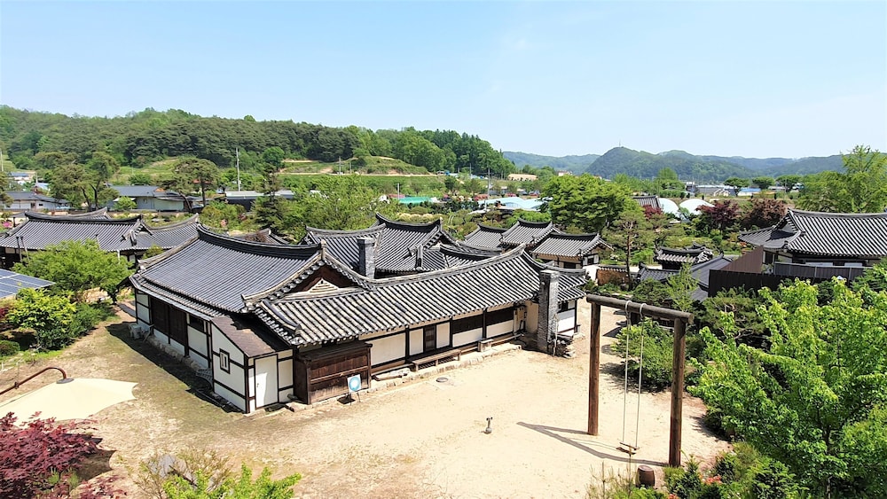 Tohyang Gotaek