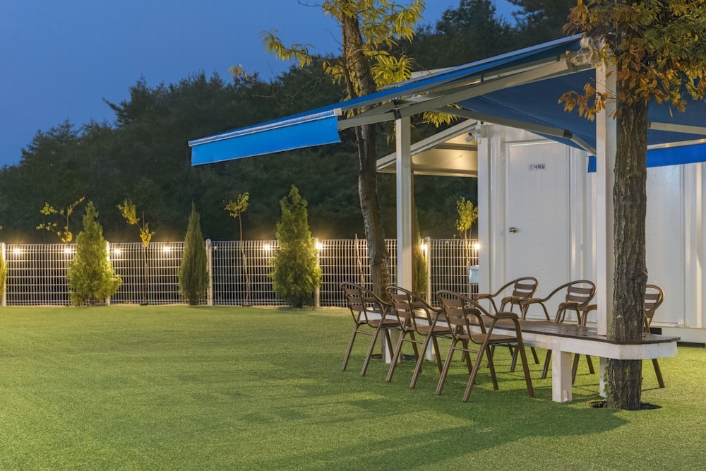Gangneung Pinehill Park Pension&caravan