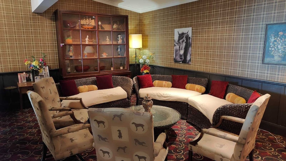 Gateway Motor Inn